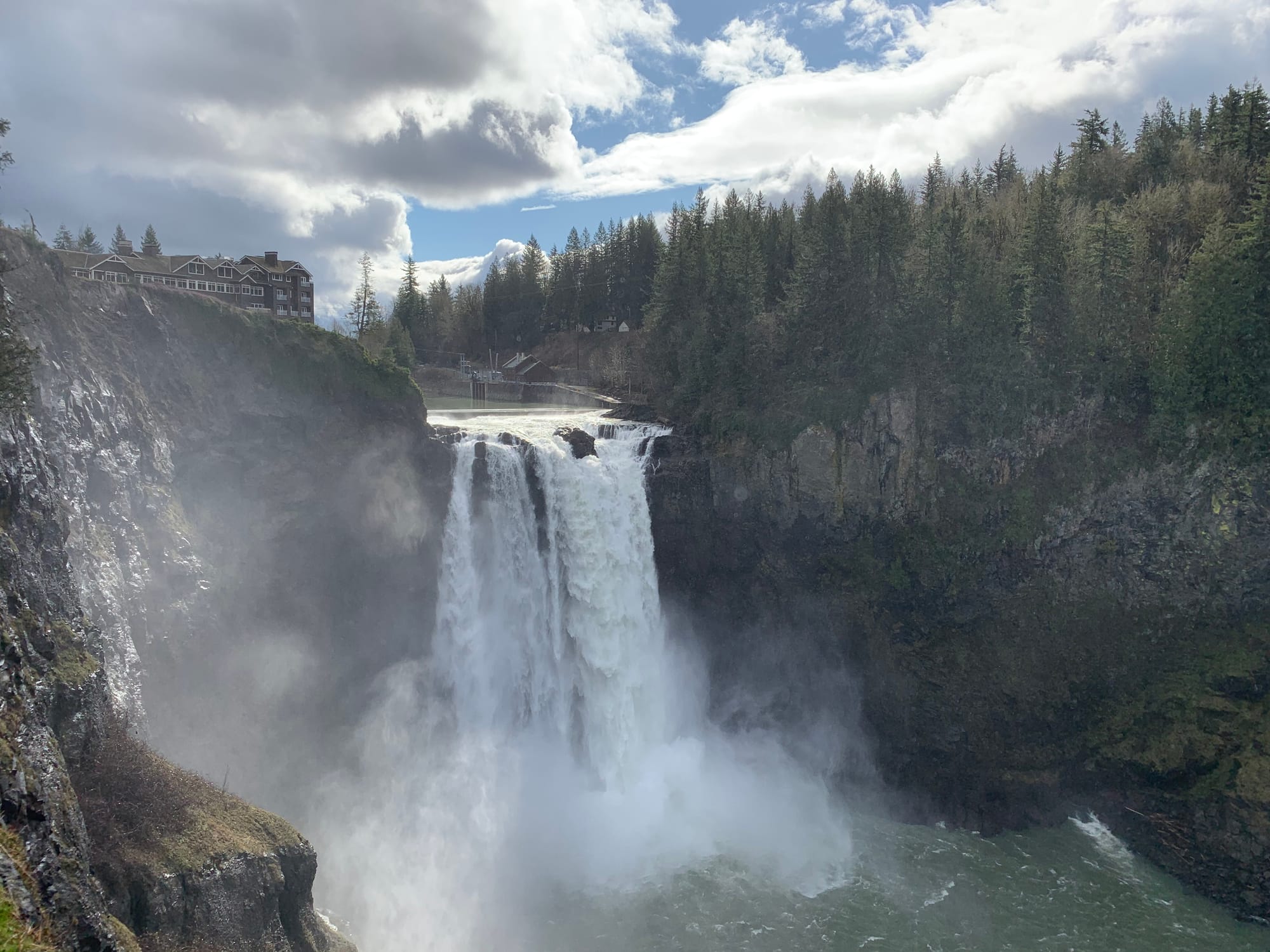 Snoqualmie Falls and Lodge.